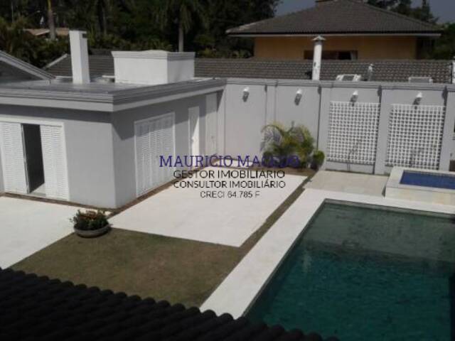 Casa para Venda em Santana de Parnaíba - 2
