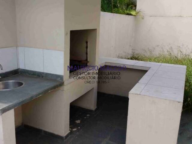 Casa para Venda em Santana de Parnaíba - 3