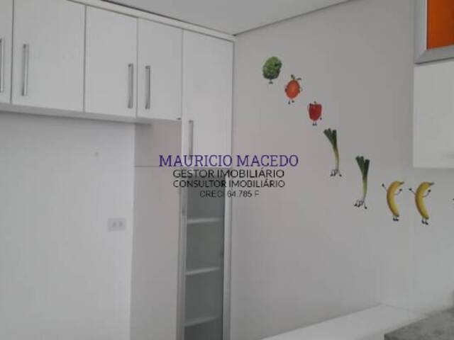 Casa para Venda em Santana de Parnaíba - 3