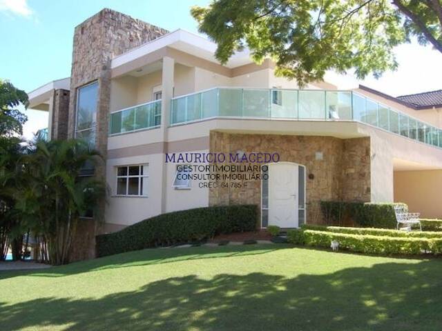 Casa para Venda em Santana de Parnaíba - 3