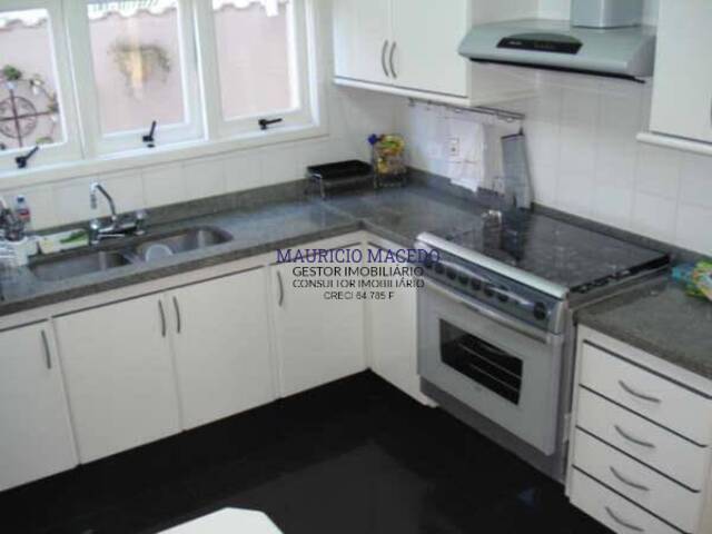 Casa para Venda em Santana de Parnaíba - 2