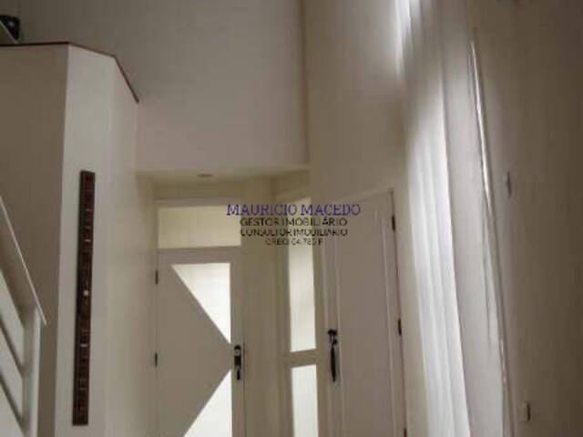 Casa para Venda em Santana de Parnaíba - 4