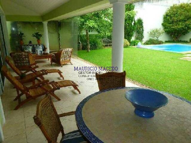 Casa para Venda em Santana de Parnaíba - 5