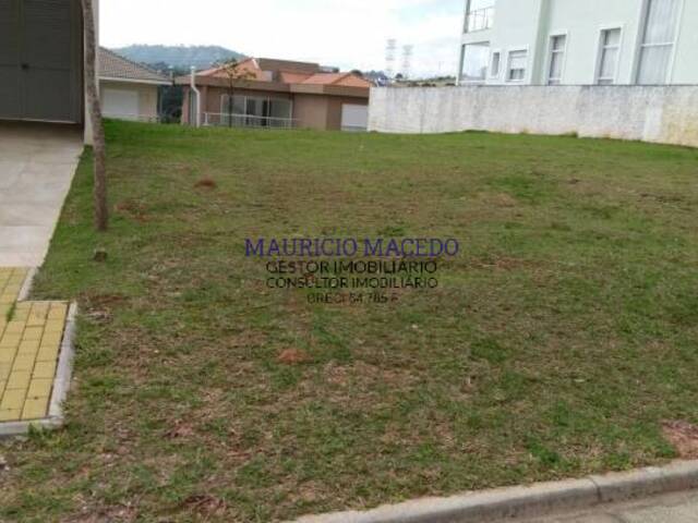 Terreno para Venda em Santana de Parnaíba - 2