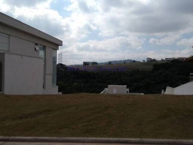 Terreno para Venda em Santana de Parnaíba - 4