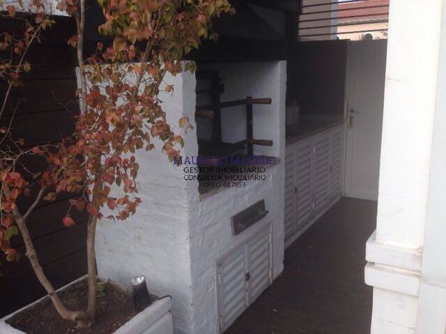 Casa para Venda em Santana de Parnaíba - 3
