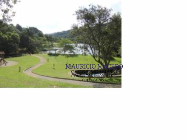 Terreno para Venda em Santana de Parnaíba - 3