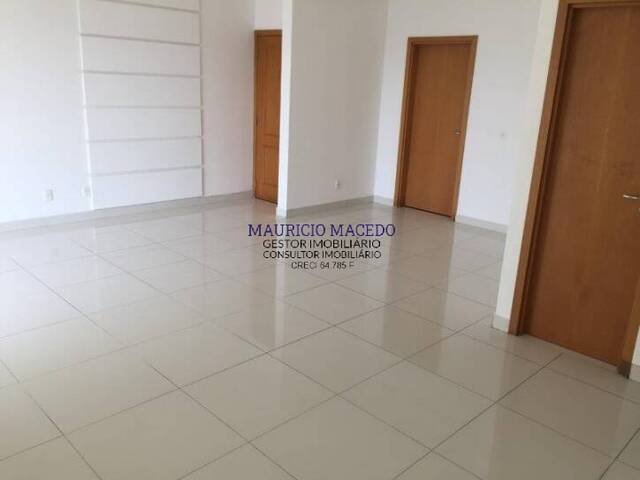 Apartamento para Venda em Santana de Parnaíba - 3