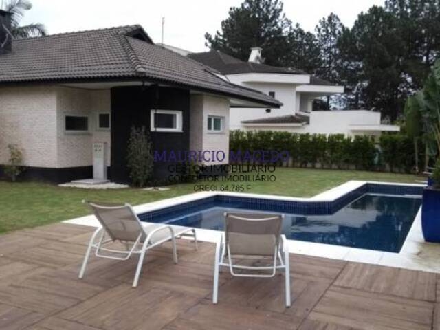 #647 - Casa para Venda em Barueri - SP