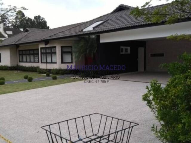 #647 - Casa para Venda em Barueri - SP