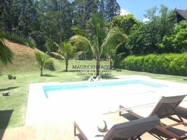 #945 - Casa para Venda em Barueri - SP