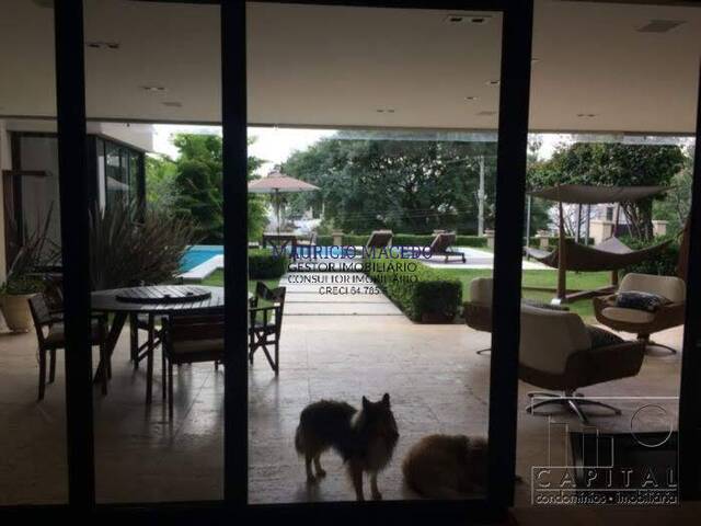 #975 - Casa para Locação em Barueri - SP