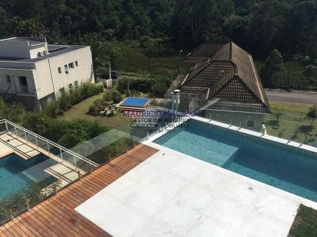 #977 - Casa para Venda em Barueri - SP