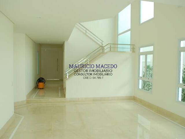 #980 - Casa para Venda em Barueri - SP