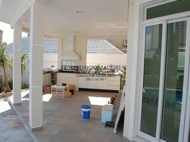 #980 - Casa para Venda em Barueri - SP