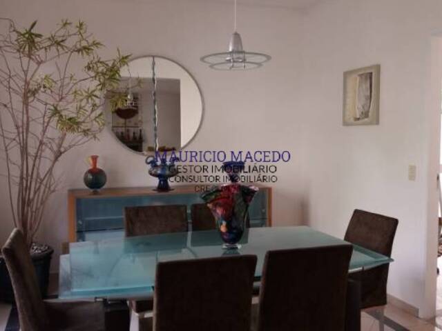 #984 - Casa para Venda em Santana de Parnaíba - SP