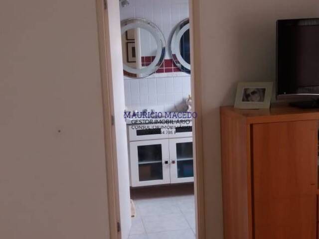 Casa para Venda em Santana de Parnaíba - 5