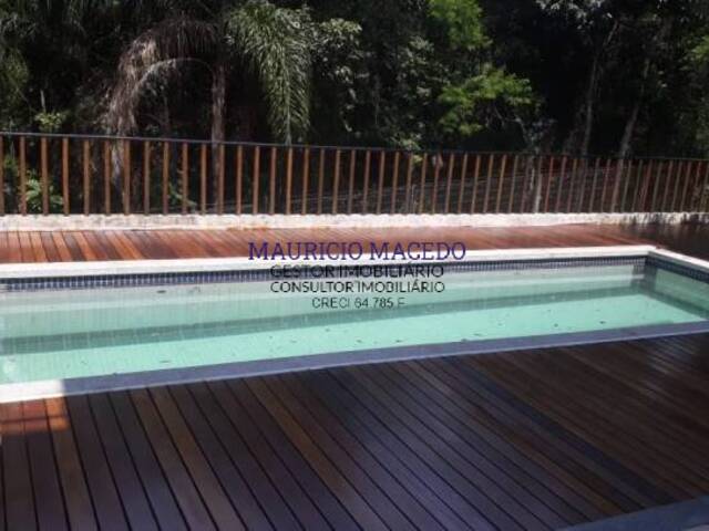 #991 - Casa para Venda em Barueri - SP