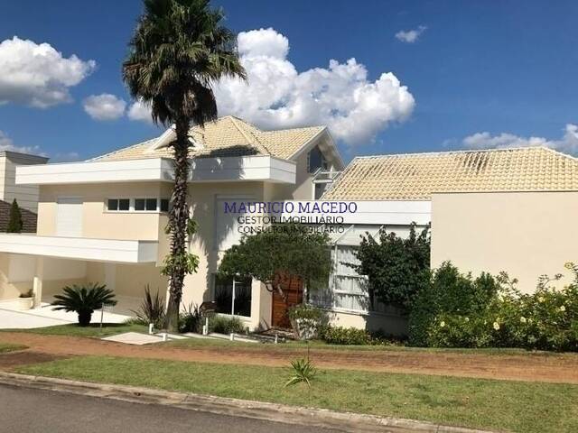 Casa para Venda em Santana de Parnaíba - 1