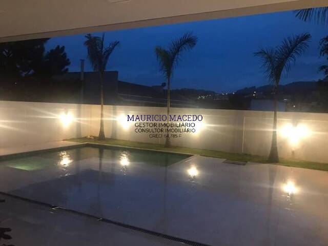#1051 - Casa para Venda em Barueri - SP