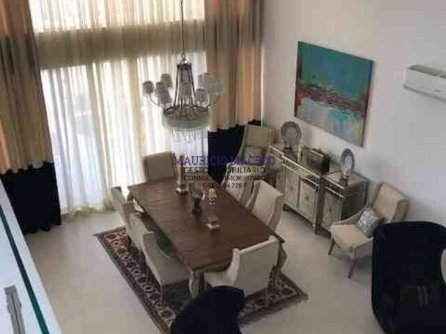 #1069 - Casa para Venda em Barueri - SP