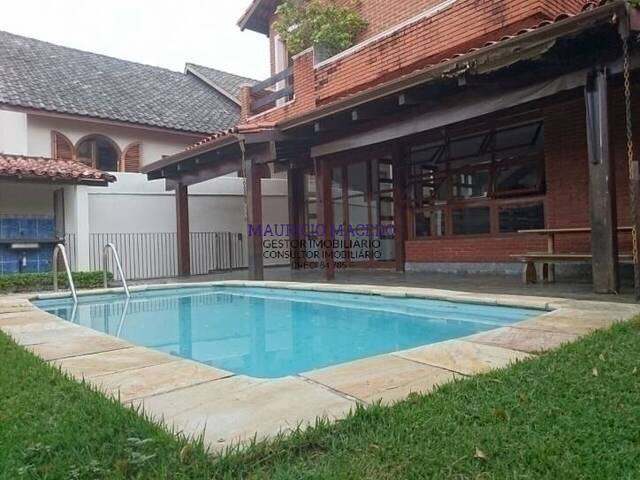 #1079 - Casa para Venda em Barueri - SP