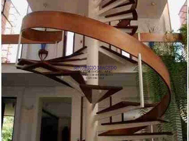 #1102 - Casa para Venda em Barueri - SP