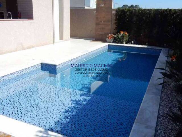 #1110 - Casa para Venda em Barueri - SP