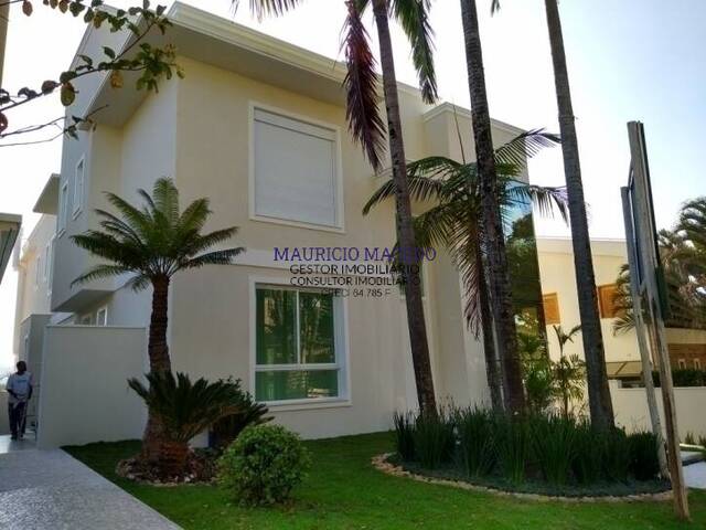 #1008 - Casa para Venda em Barueri - SP