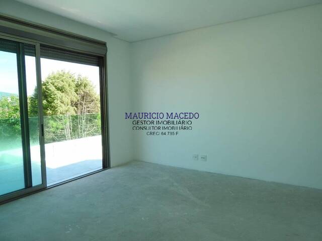 #1200 - Casa para Venda em Barueri - SP