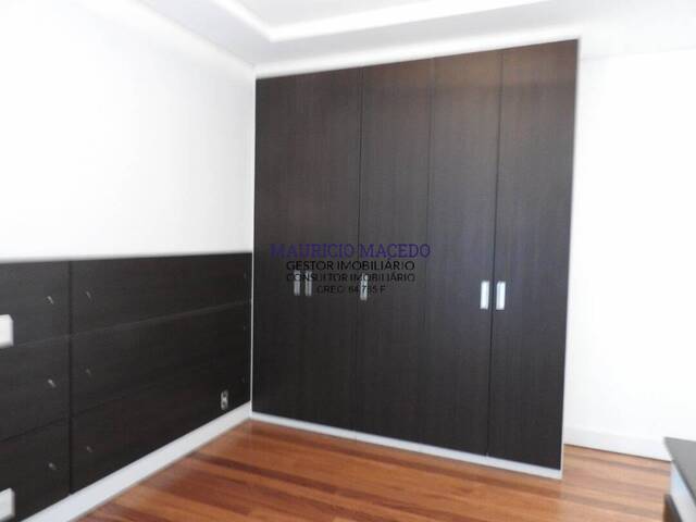 #1206 - Casa para Venda em Santana de Parnaíba - SP