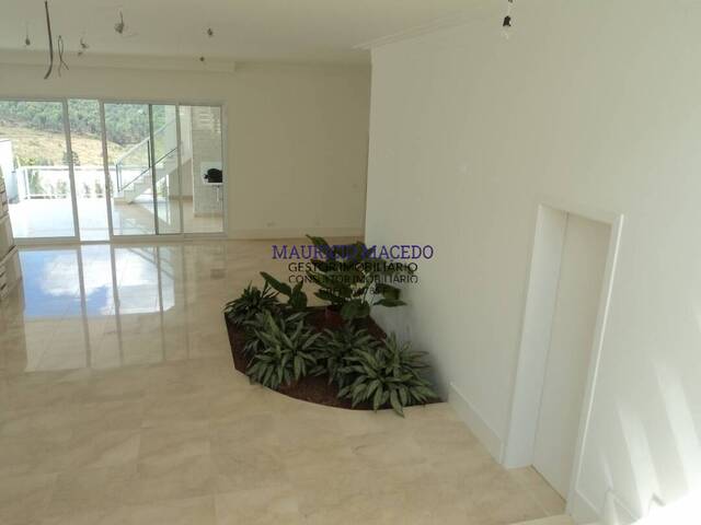 #1219 - Casa para Locação em Santana de Parnaíba - SP