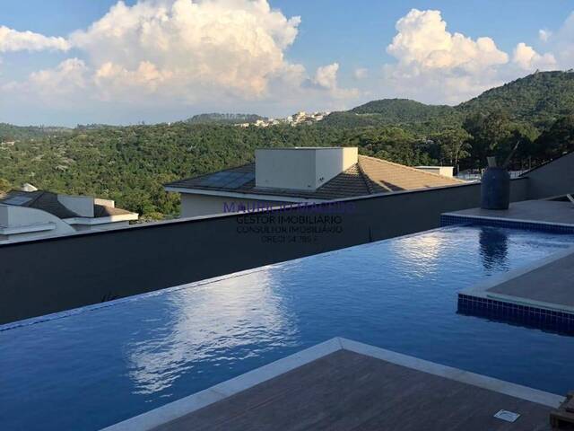 Casa para Venda em Santana de Parnaíba - 5