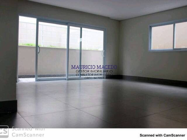 Casa para Venda em Santana de Parnaíba - 5
