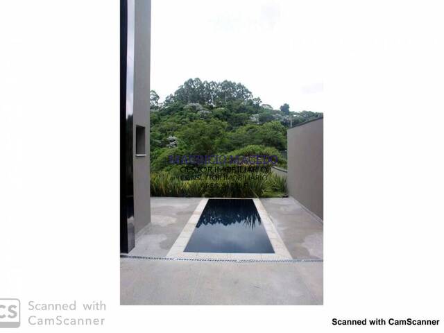Casa para Venda em Santana de Parnaíba - 3