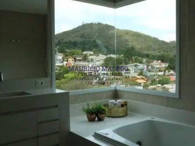 Casa para Venda em Santana de Parnaíba - 5