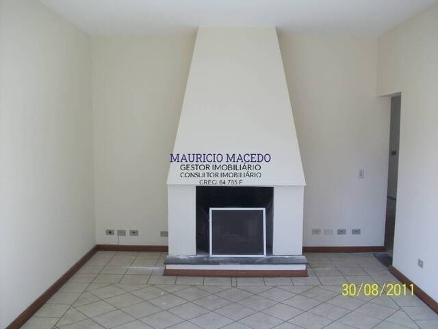Casa para Venda em Santana de Parnaíba - 5