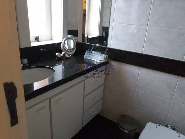 Casa para Venda em Santana de Parnaíba - 5