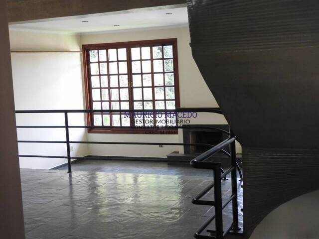 #1323 - Casa para Locação em Santana de Parnaíba - SP