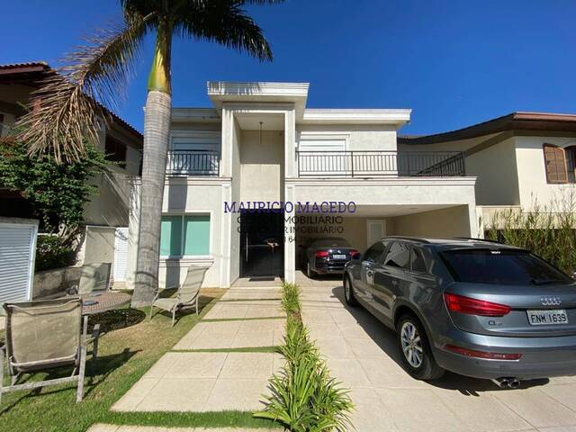 Casa para Venda em Santana de Parnaíba - 2