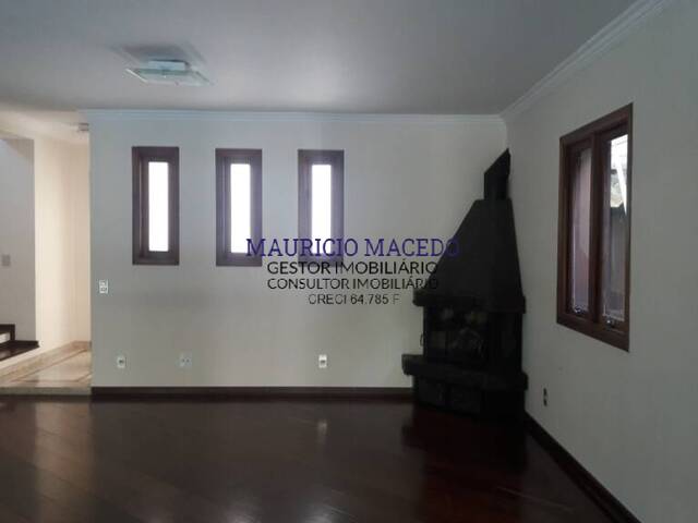 Casa para Venda em Santana de Parnaíba - 4