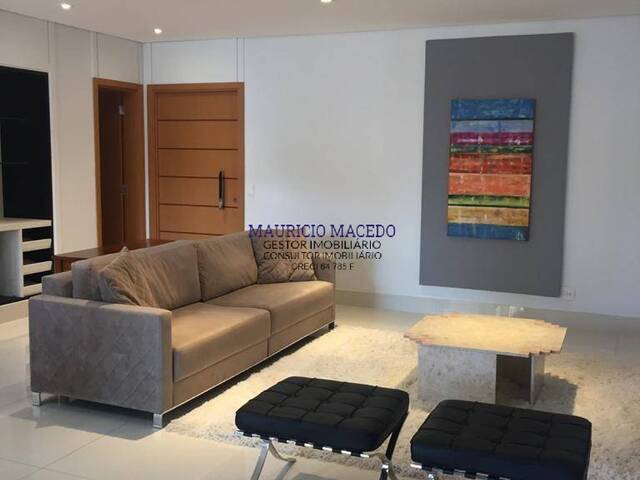 #1355 - Casa para Locação em Santana de Parnaíba - SP