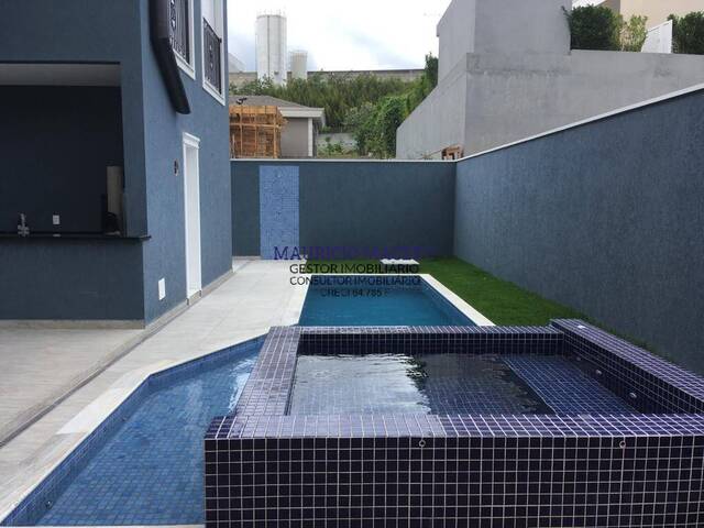 Casa para Venda em Santana de Parnaíba - 4