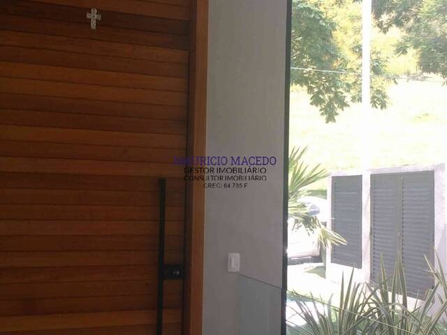 Casa para Venda em Santana de Parnaíba - 2