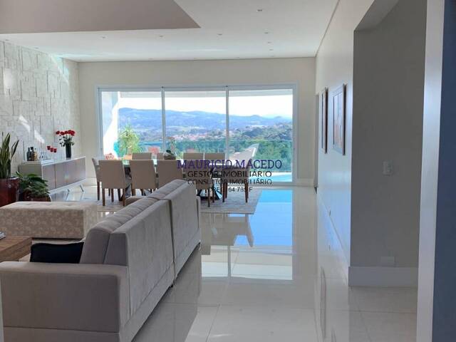 #1370 - Casa para Venda em Santana de Parnaíba - SP