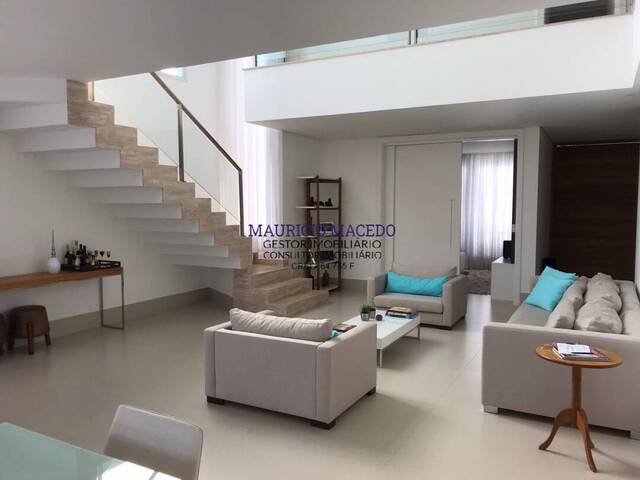 Casa para Venda em Santana de Parnaíba - 4