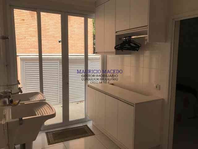 Casa para Venda em Santana de Parnaíba - 5