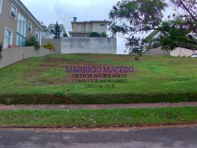 Terreno para Venda em Santana de Parnaíba - 4