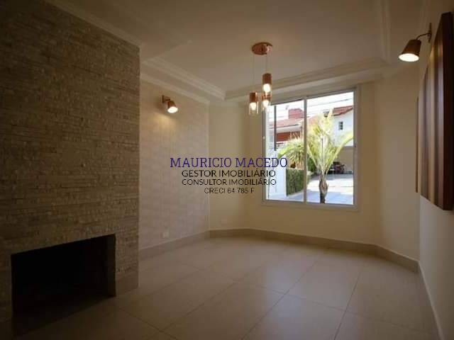 #1391 - Casa para Venda em Santana de Parnaíba - SP