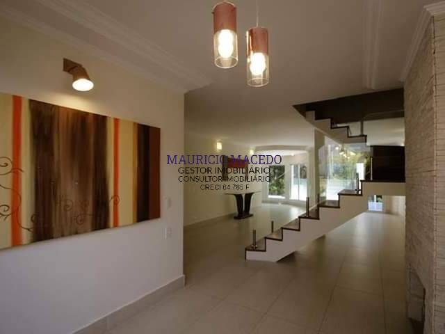 Casa para Venda em Santana de Parnaíba - 4